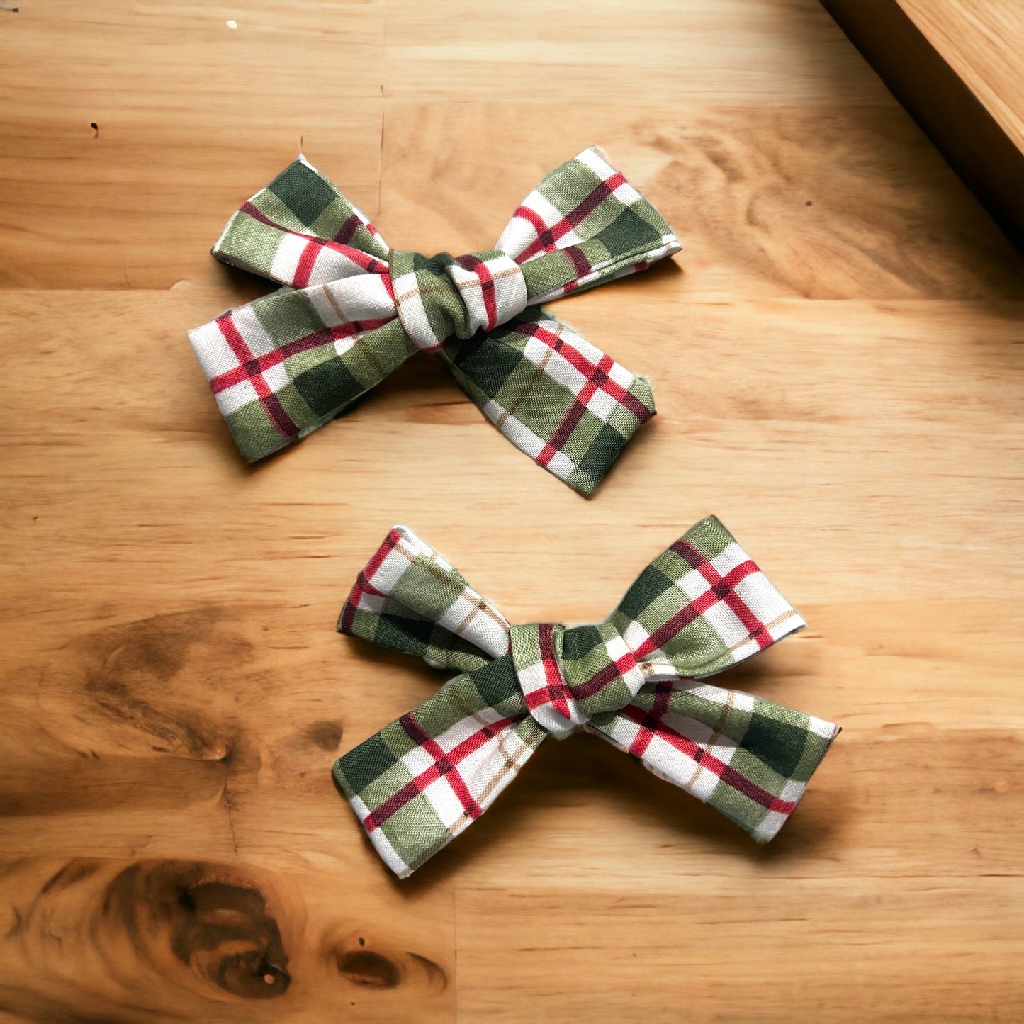 Annie Clip-on Bow